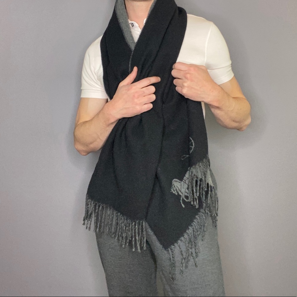 COACH wool scarf - Picture 4 of 7